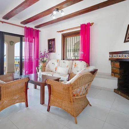 Villa La Marina By